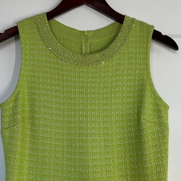 St. John Evening Green Tea Textured knit Dress, Size 2 - Picture 2 of 4